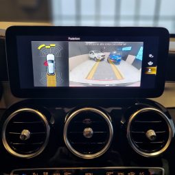 MERCEDES BENZ GLC 220 full
