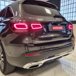 MERCEDES BENZ GLC 220 full