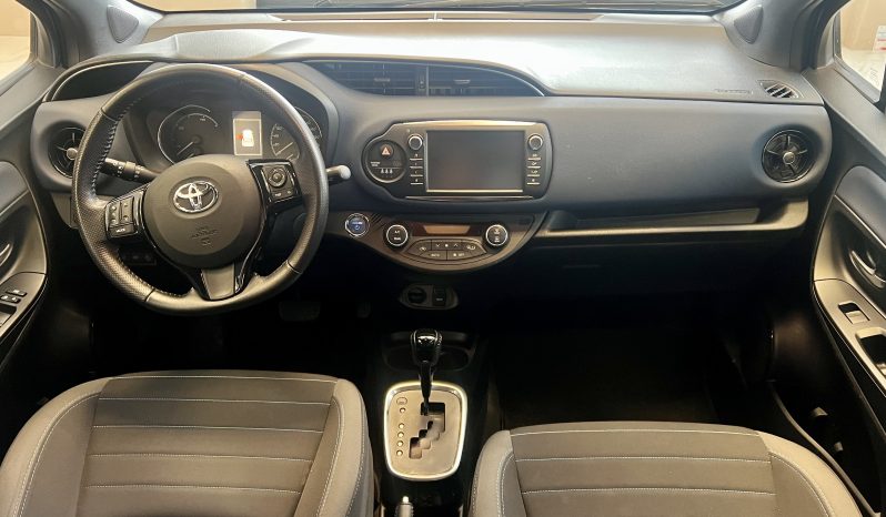 TOYOTA YARIS full