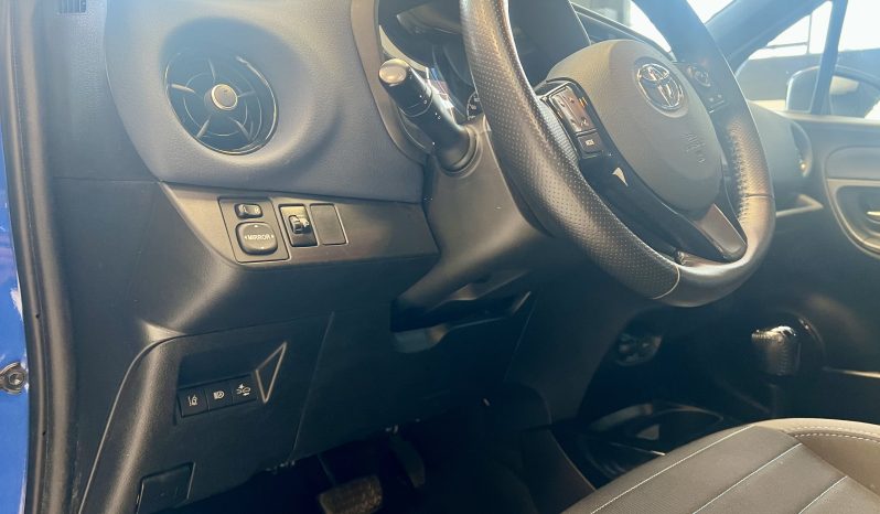 TOYOTA YARIS full