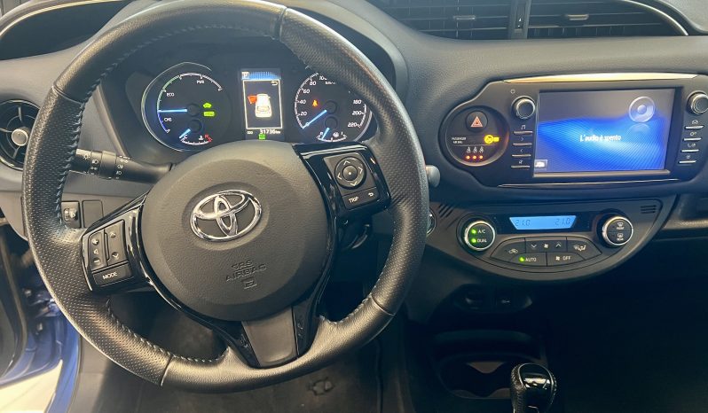 TOYOTA YARIS full