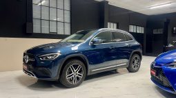 MERCEDES BENZ GLA 220d full