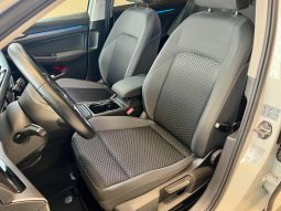 VOLKSWAGEN GOLF full