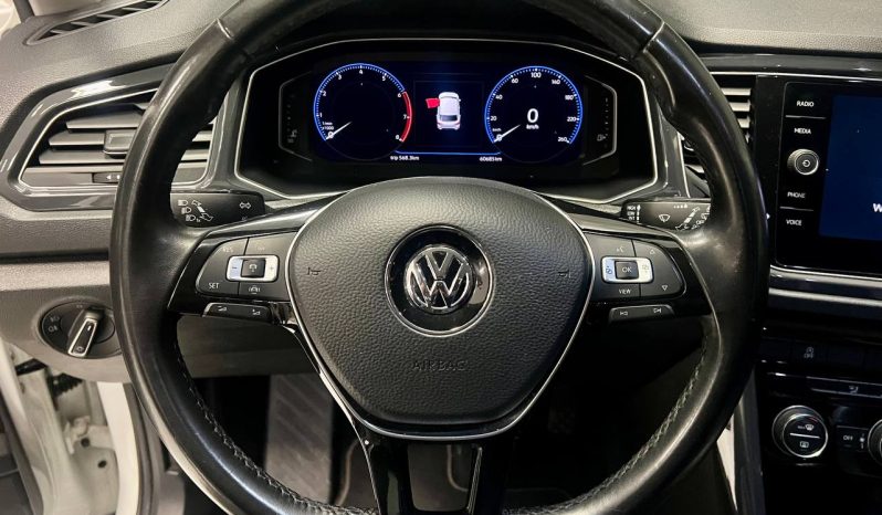 VOLKSWAGEN T-ROC full