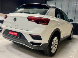 VOLKSWAGEN T-ROC full