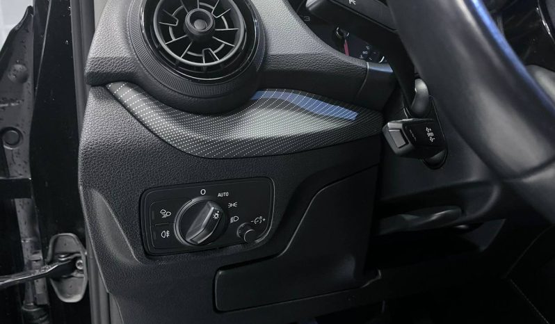 AUDI Q2 full