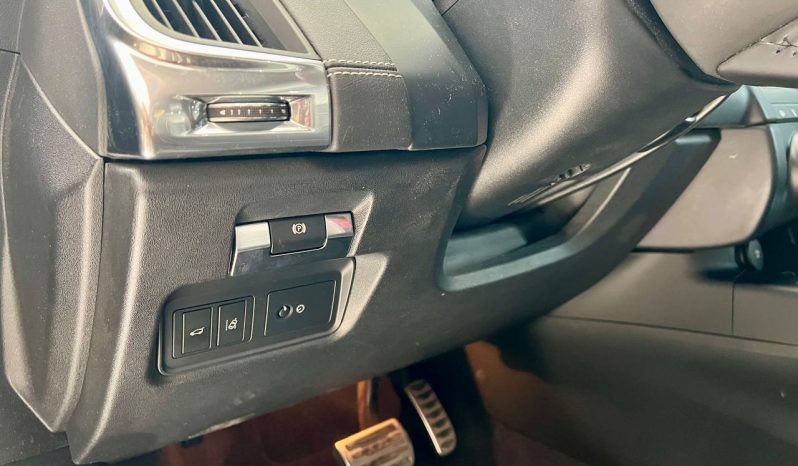 JAGUAR E-PACE full