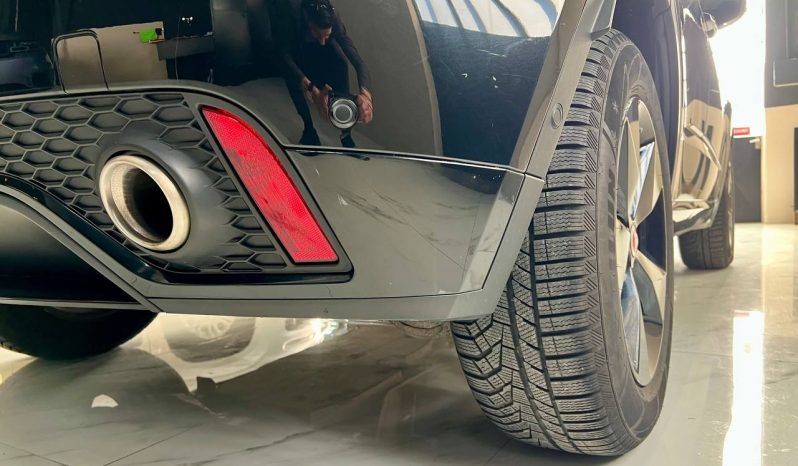 JAGUAR E-PACE full