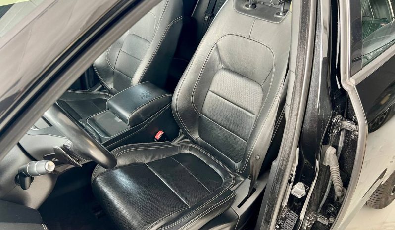 JAGUAR E-PACE full