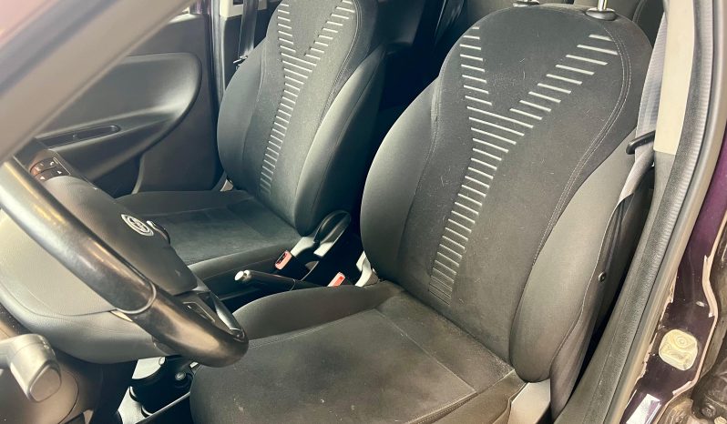 LANCIA YPSILON full