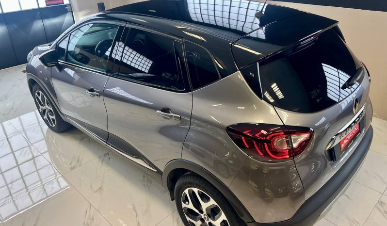 RENAULT CAPTUR full