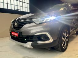 RENAULT CAPTUR full