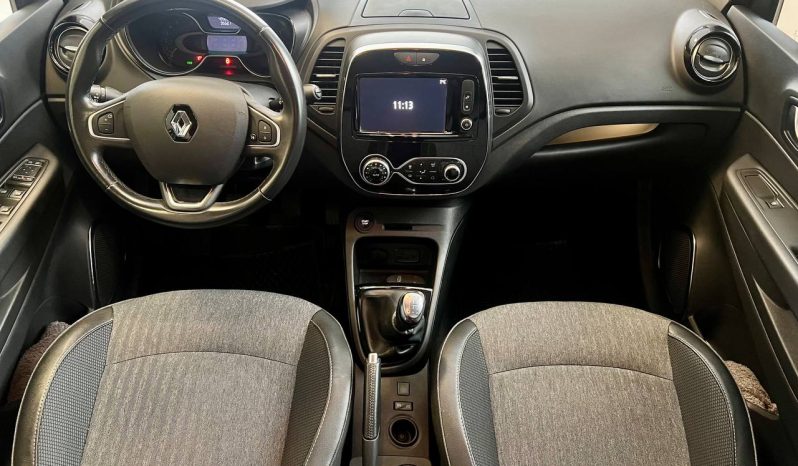 RENAULT CAPTUR full