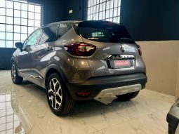 RENAULT CAPTUR full