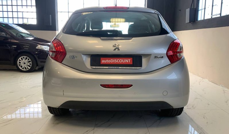 PEUGEOT 208 full