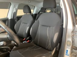 PEUGEOT 208 full