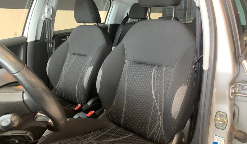 PEUGEOT 208 full