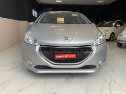 PEUGEOT 208 full