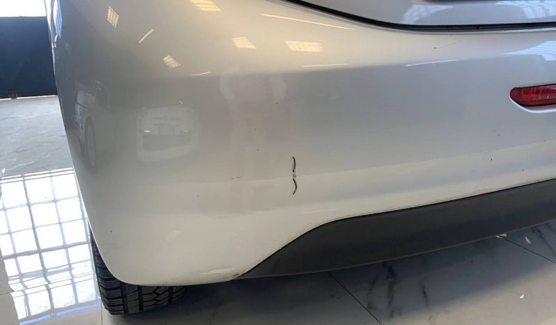PEUGEOT 208 full