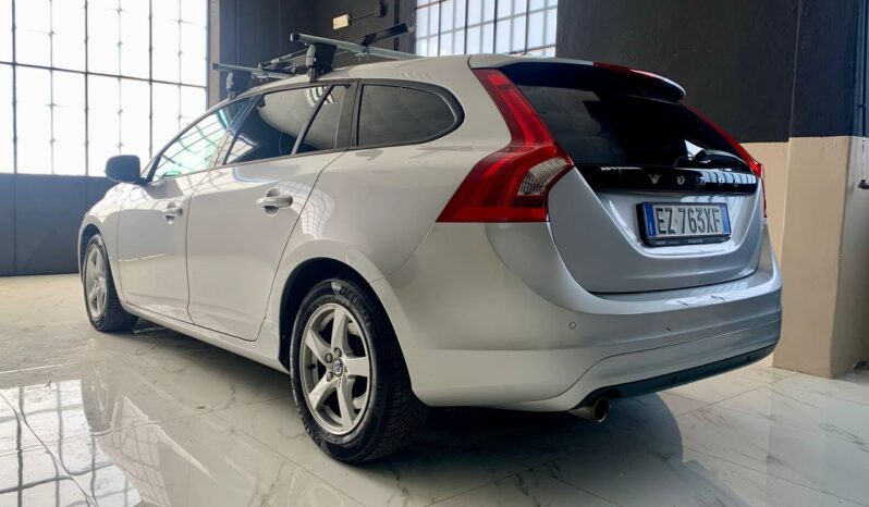 VOLVO V60 full