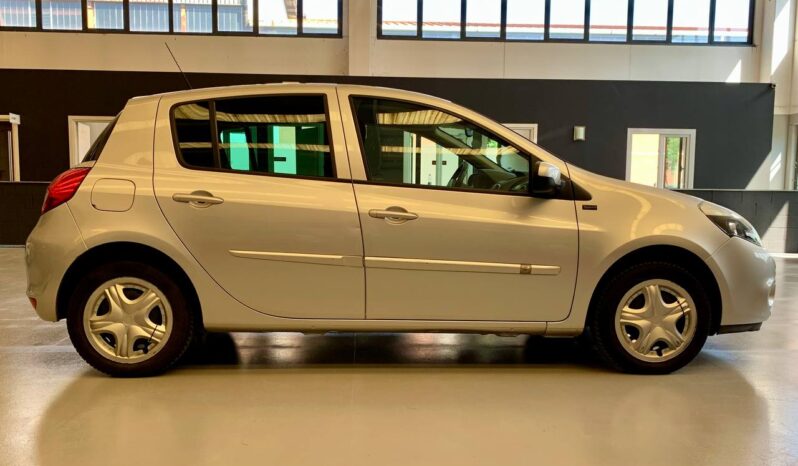 RENAULT CLIO full