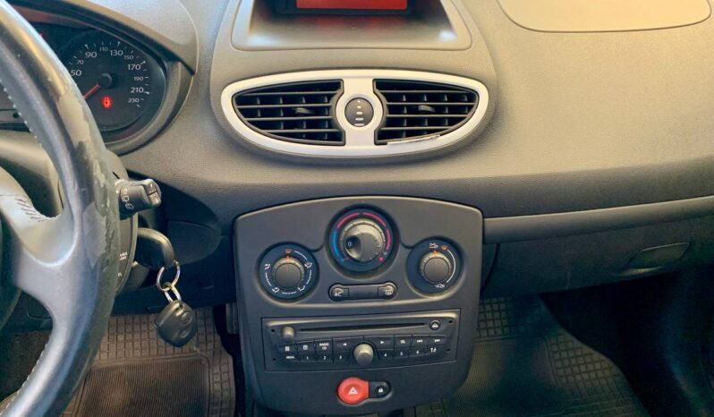 RENAULT CLIO full