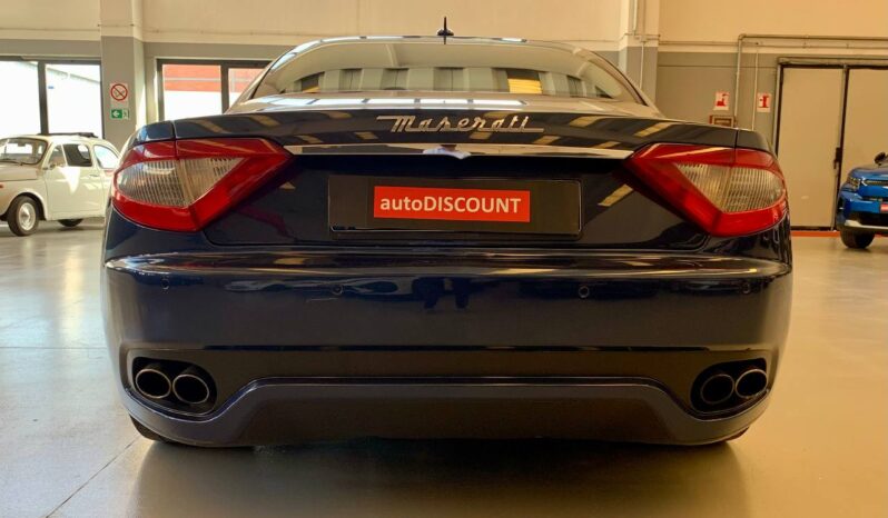 MASERATI GRAN TURISMO full