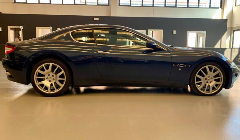 MASERATI GRAN TURISMO full