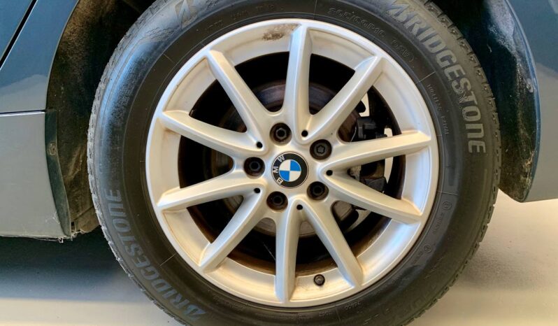BMW 216D full
