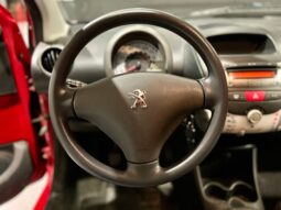 PEUGEOT 107 full