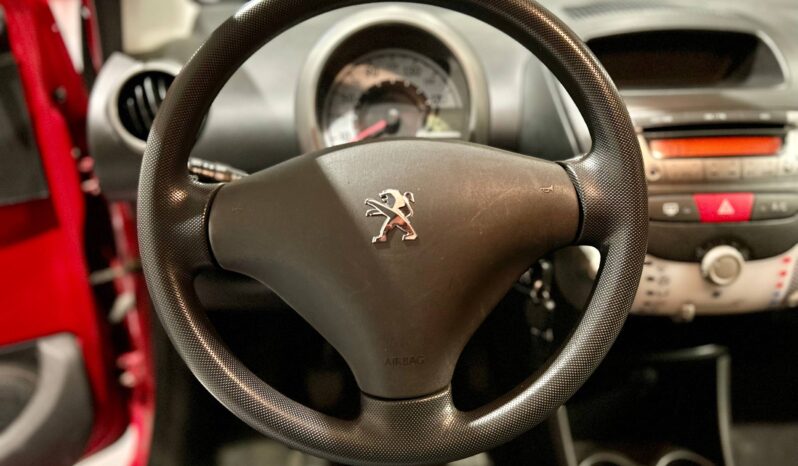 PEUGEOT 107 full
