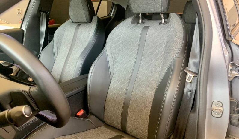 PEUGEOT 408 full