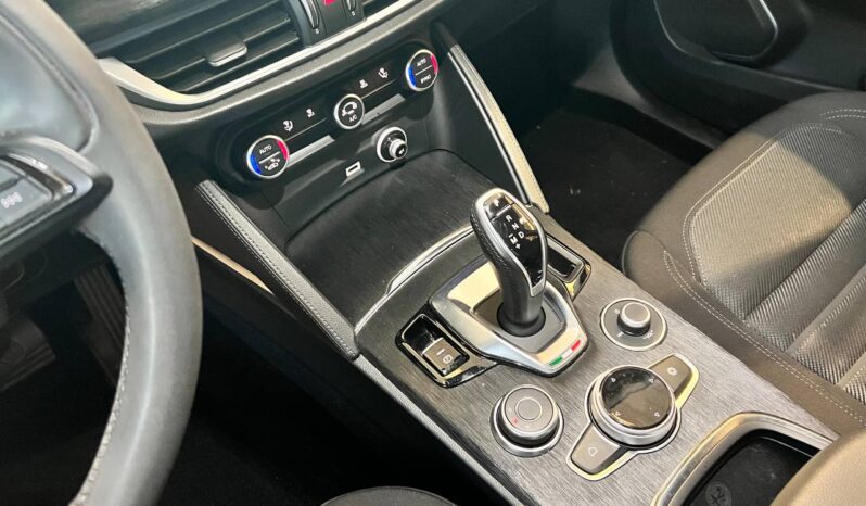 ALFA ROMEO STELVIO full