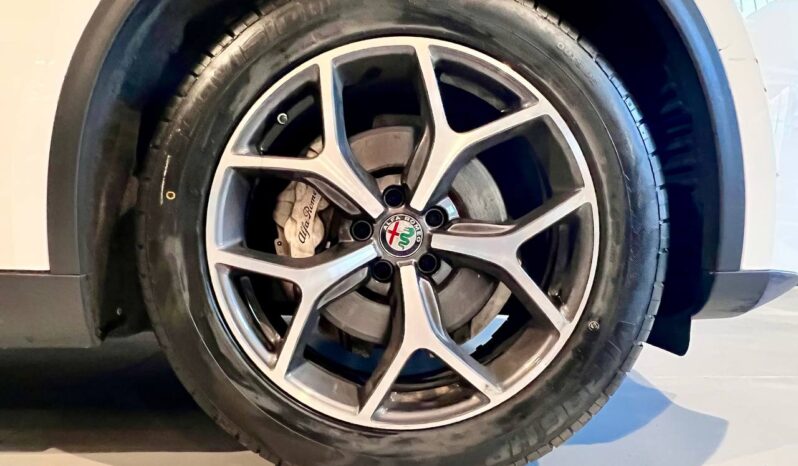 ALFA ROMEO STELVIO full