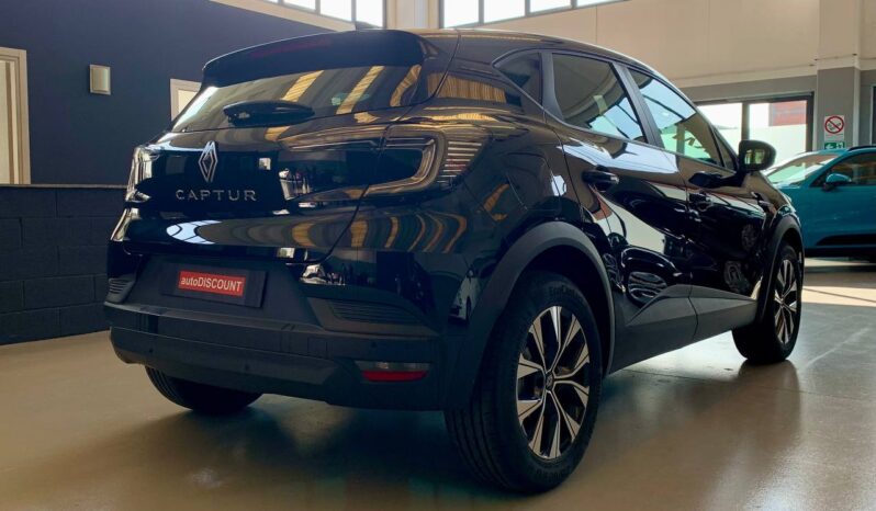RENAULT CAPTUR full