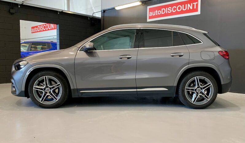 MERCEDES GLA 200D full