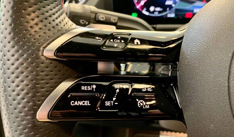 MERCEDES GLA 200D full