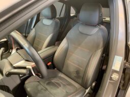 MERCEDES GLA 200D full