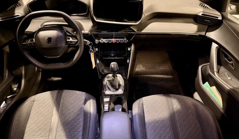 PEUGEOT 2008 full