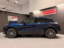 PORSCHE MACAN full