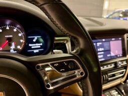 PORSCHE MACAN full