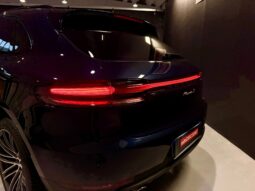 PORSCHE MACAN full