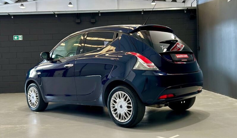 LANCIA YPSILON full