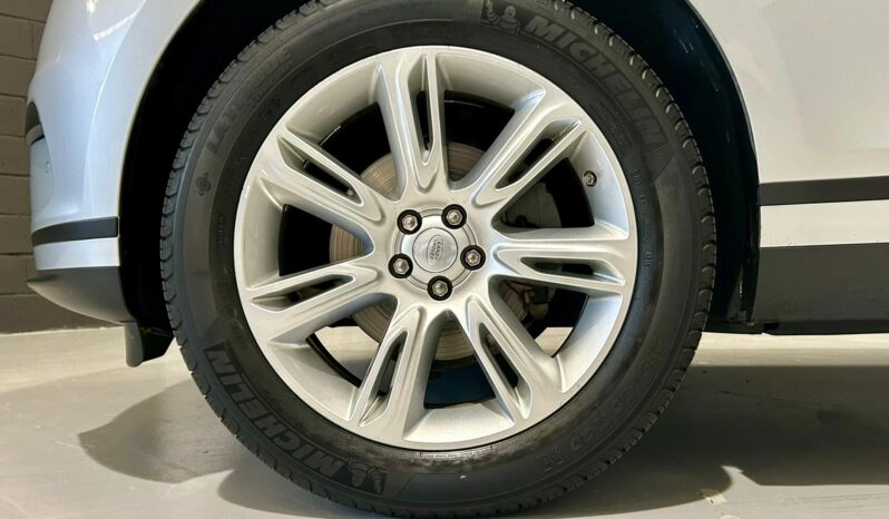 RANGE ROVER VELAR full