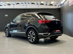 VOLKSWAGEN T-ROC full