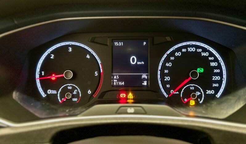 VOLKSWAGEN T-ROC full