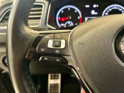 VOLKSWAGEN T-ROC full