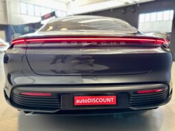 PORSCHE TAYCAN full